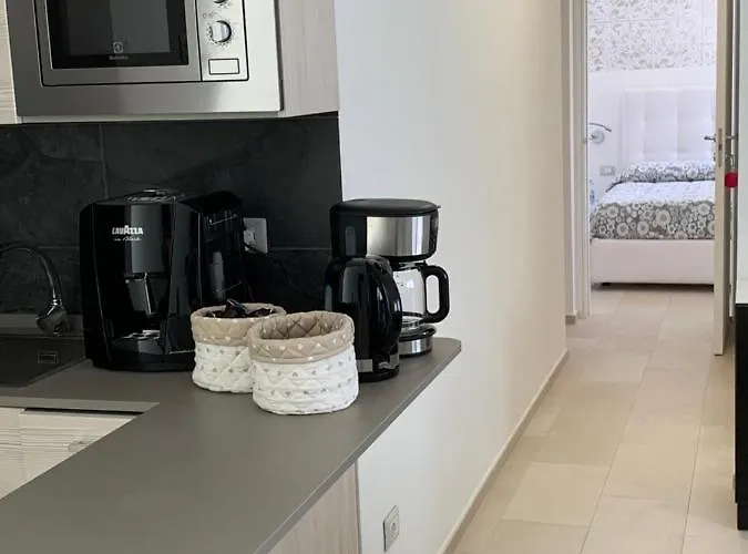 Somiar Oda ve Kahvaltı San Teodoro (Sardinia)